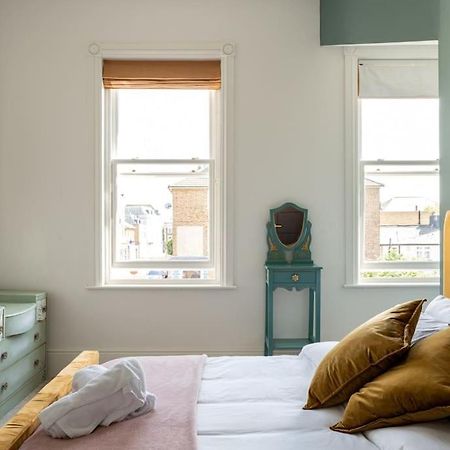 Stylish Beachfront Apartment, Sweeping Ocean Views And Luxury Touches Herne Bay Exteriér fotografie