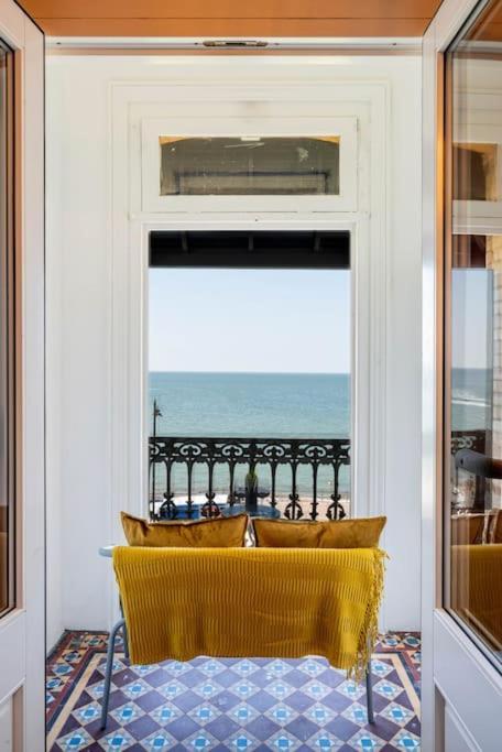 Stylish Beachfront Apartment, Sweeping Ocean Views And Luxury Touches Herne Bay Exteriér fotografie