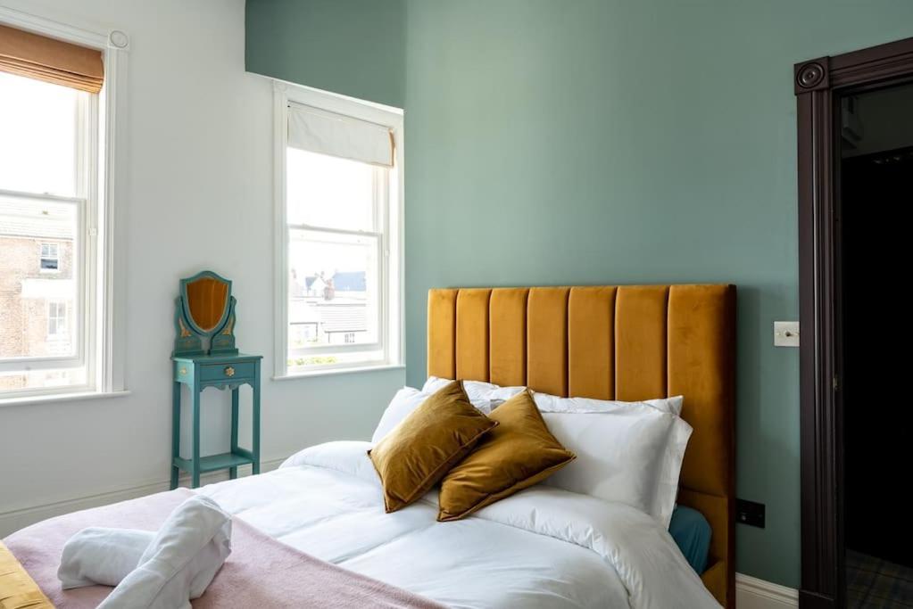 Stylish Beachfront Apartment, Sweeping Ocean Views And Luxury Touches Herne Bay Exteriér fotografie