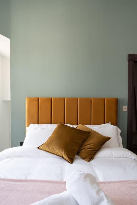 Stylish Beachfront Apartment, Sweeping Ocean Views And Luxury Touches Herne Bay Exteriér fotografie